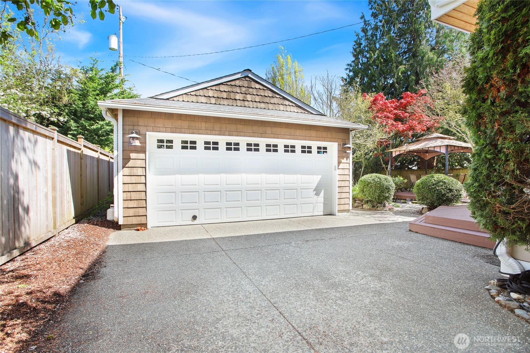 10250 37th Avenue SW