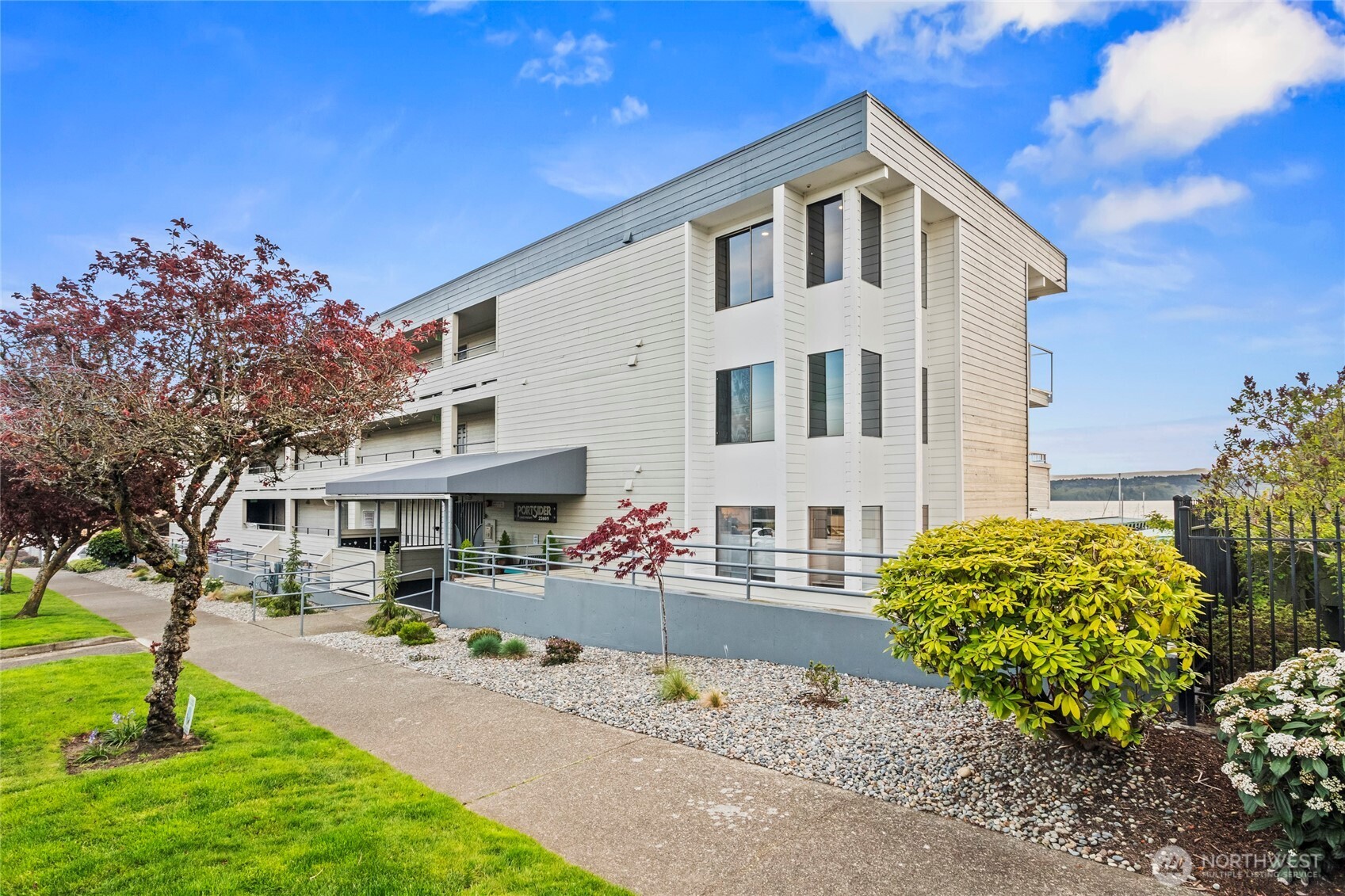 22609 6th Avenue S Unit: 303