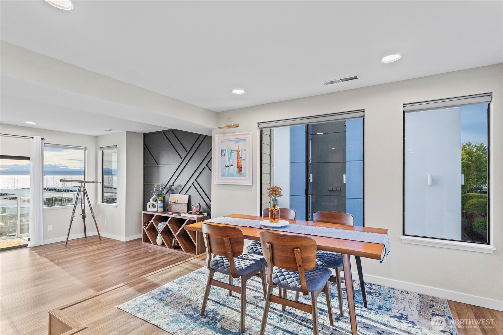 22609 6th Avenue S Unit: 303