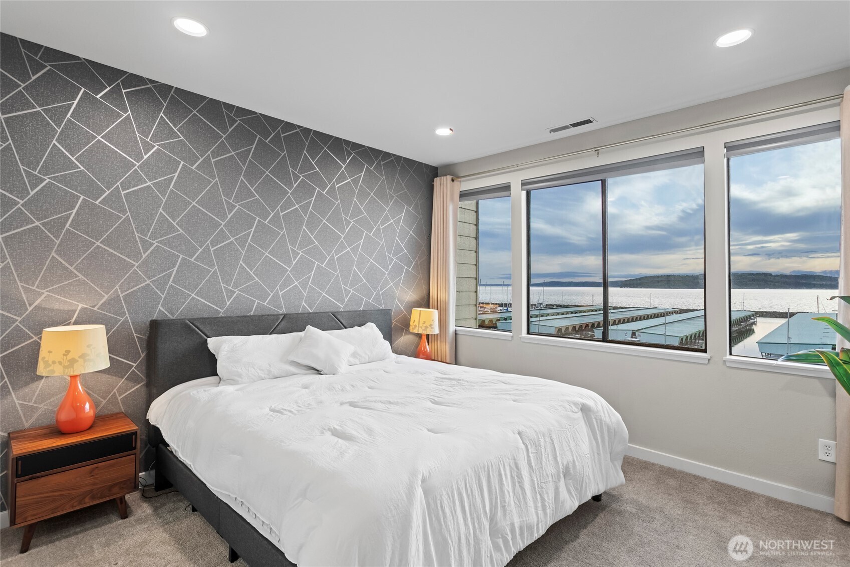 22609 6th Avenue S Unit: 303