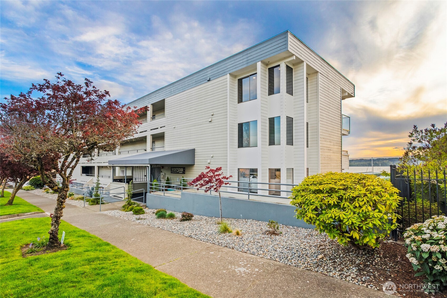 22609 6th Avenue S Unit: 303