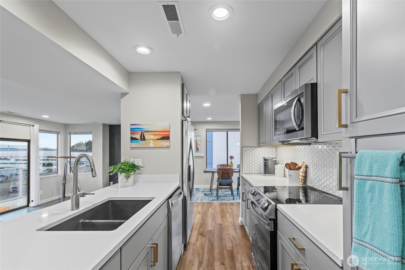 22609 6th Avenue S Unit: 303