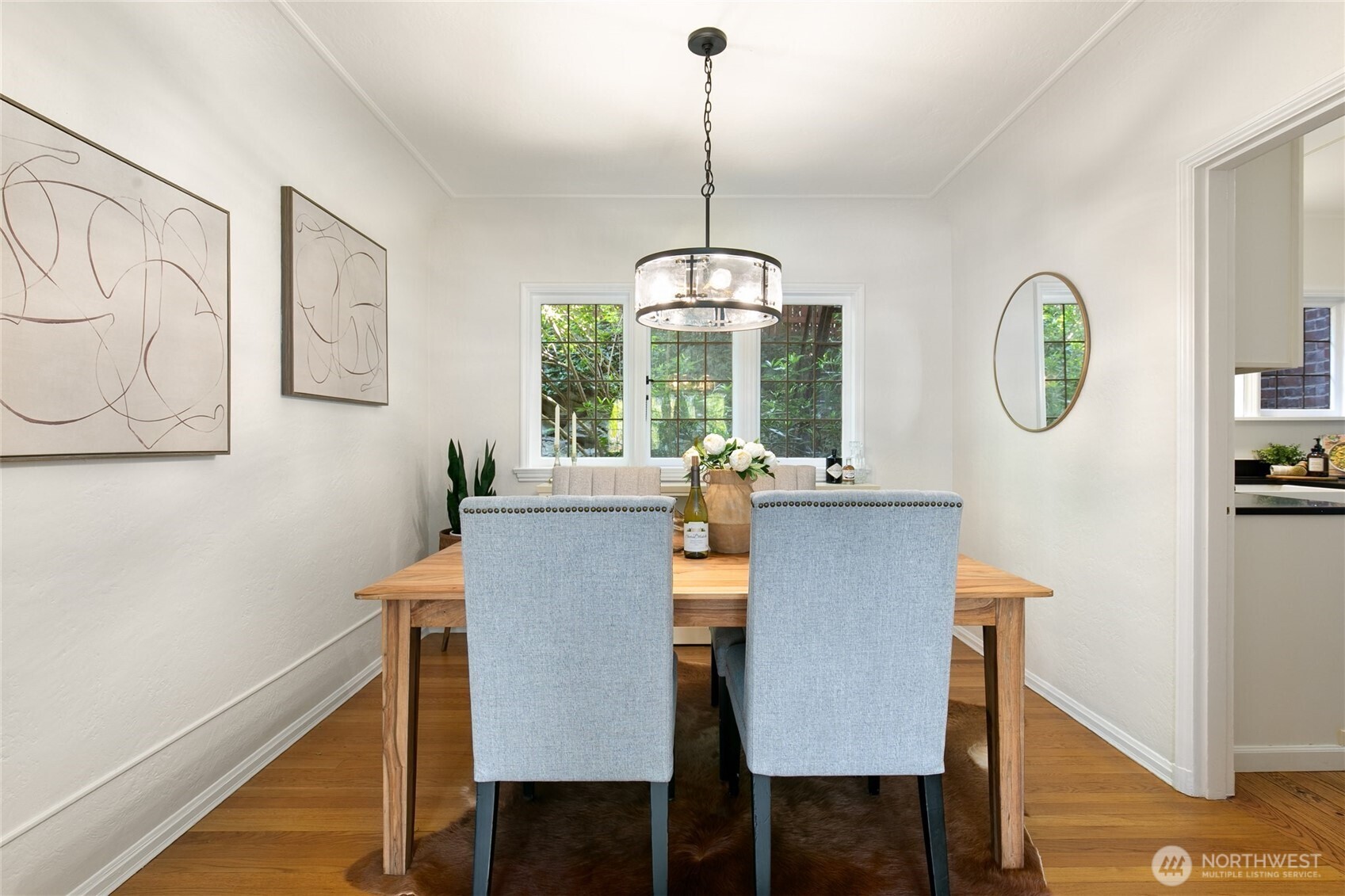 750 Belmont Avenue E Unit: 3