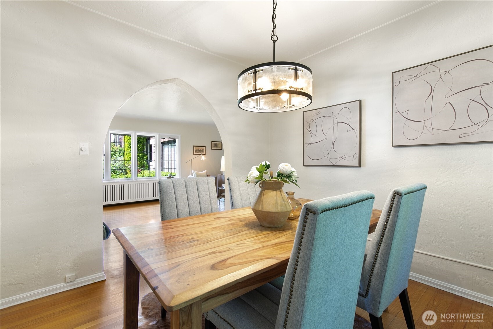 750 Belmont Avenue E Unit: 3