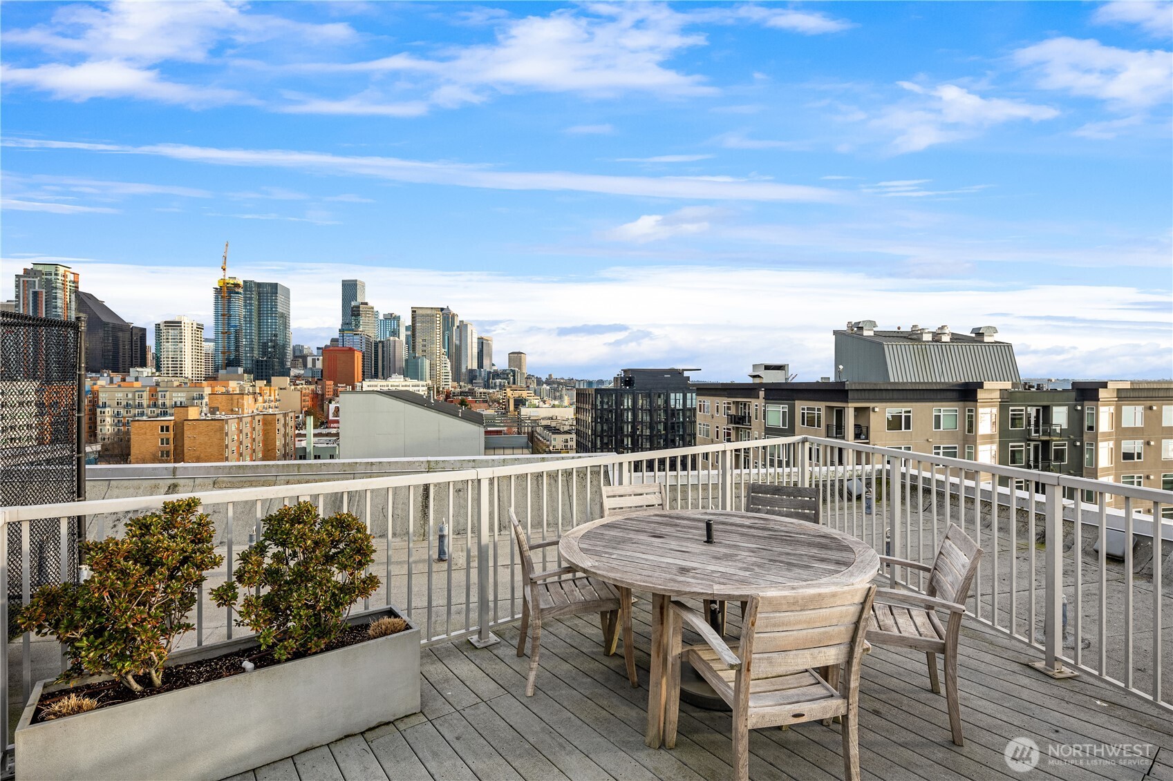76 Cedar Street Unit: 1203