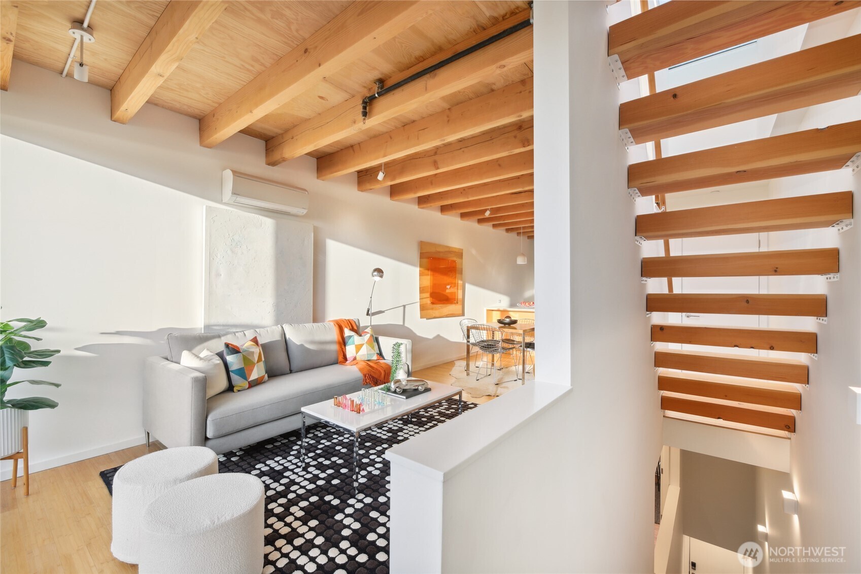 115 E Allison Street