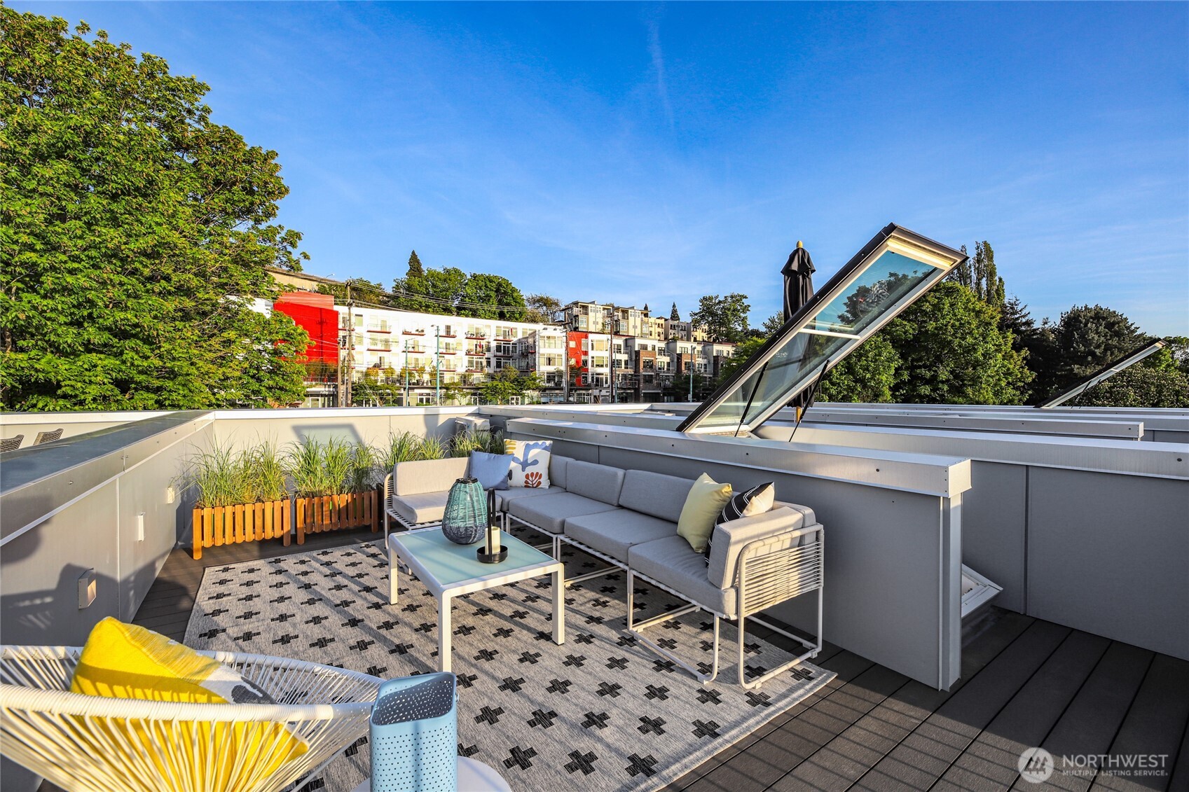 115 E Allison Street