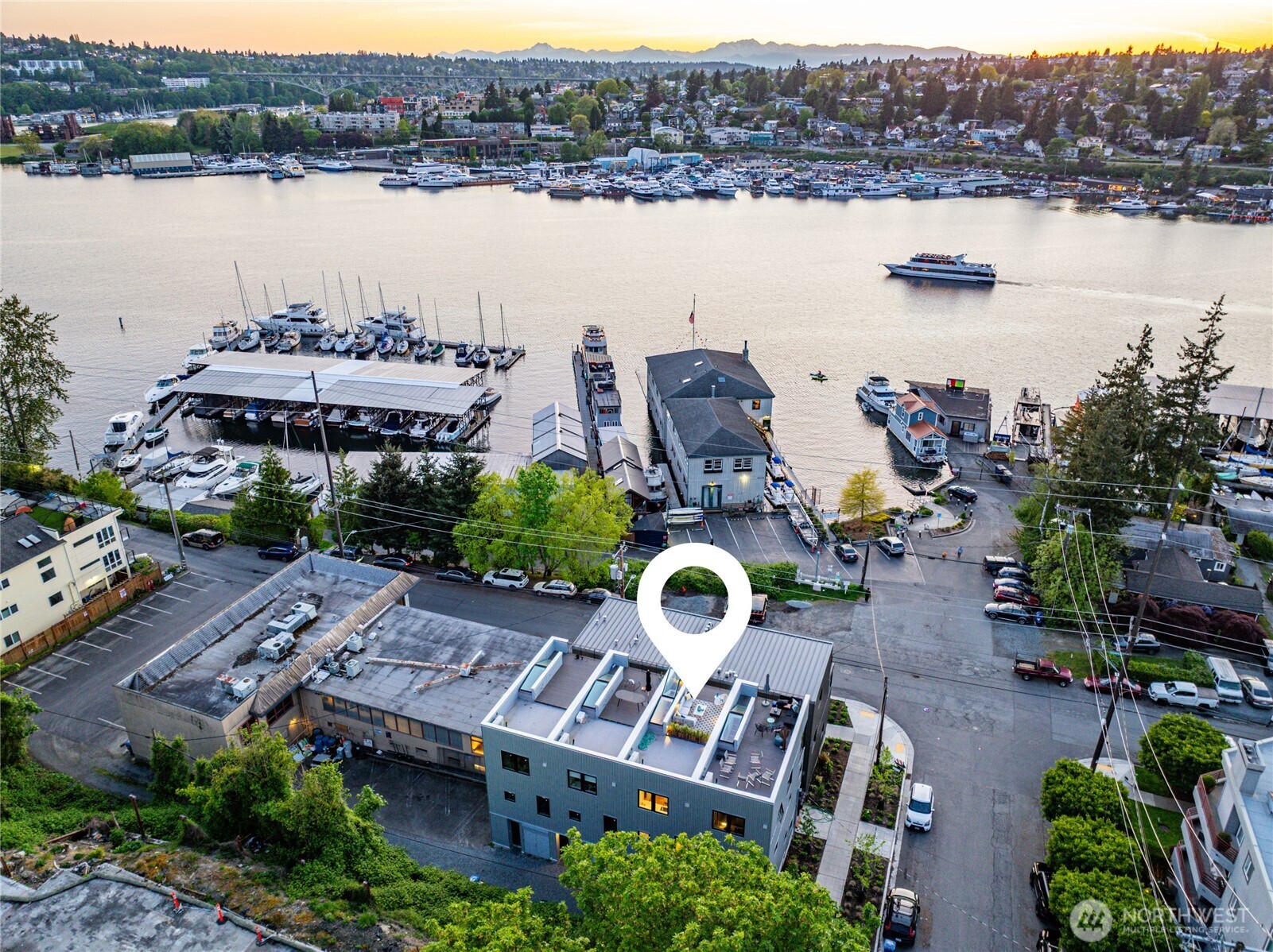 115 E Allison Street