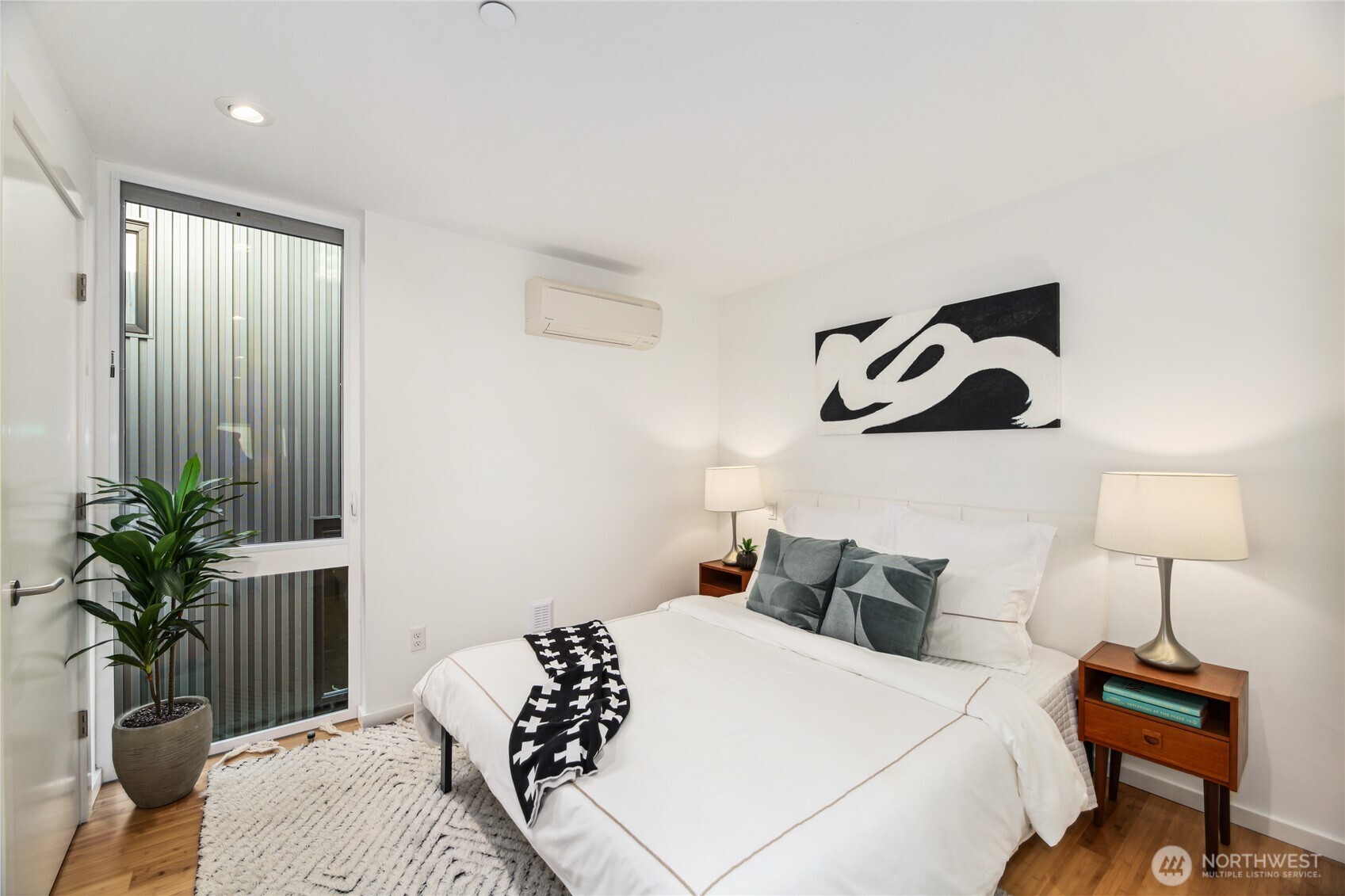 115 E Allison Street