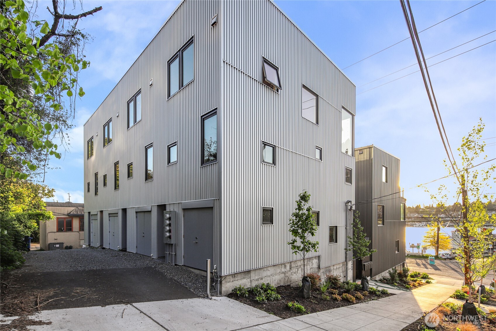 115 E Allison Street