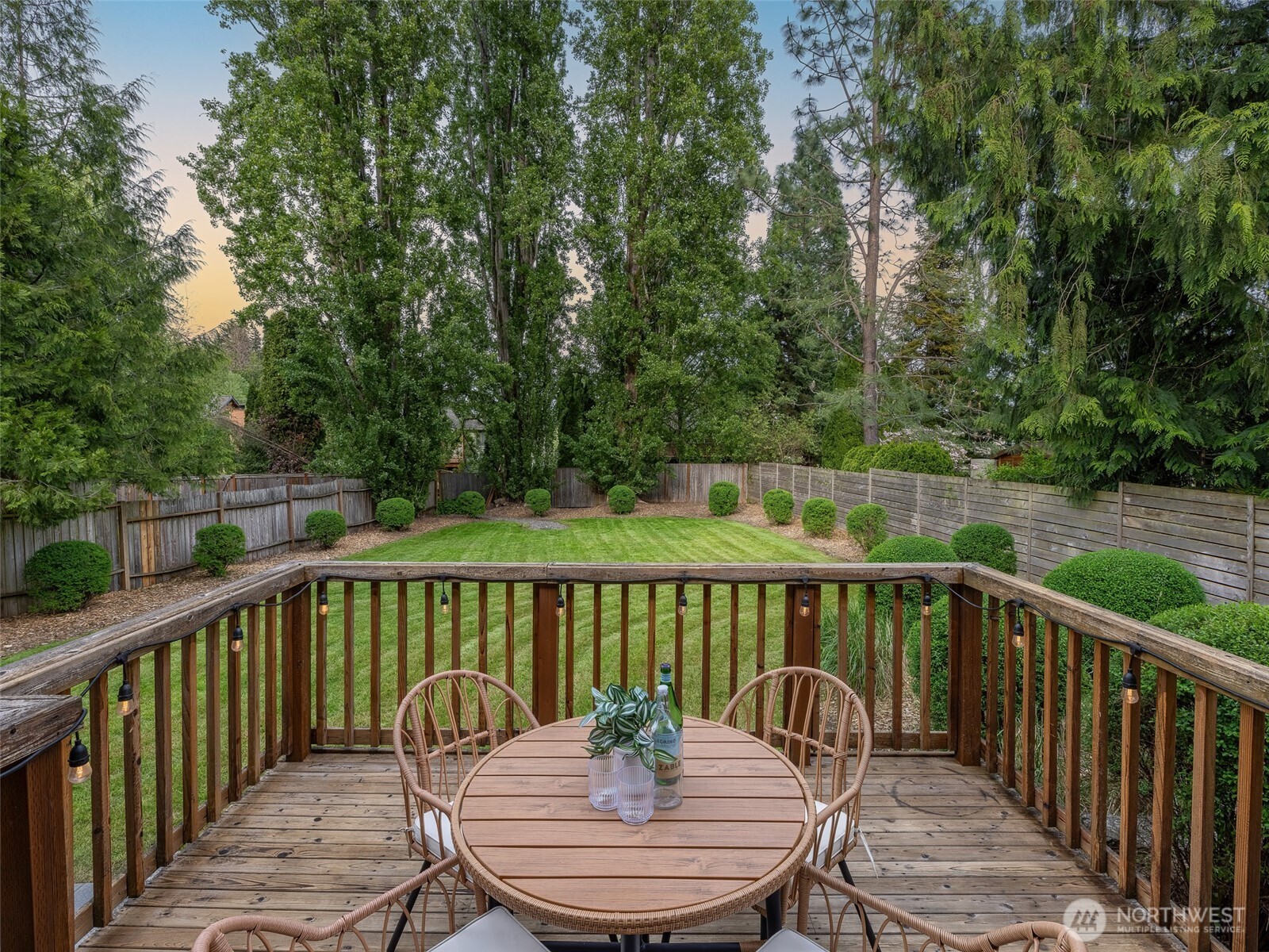 9122 Matthews Avenue NE