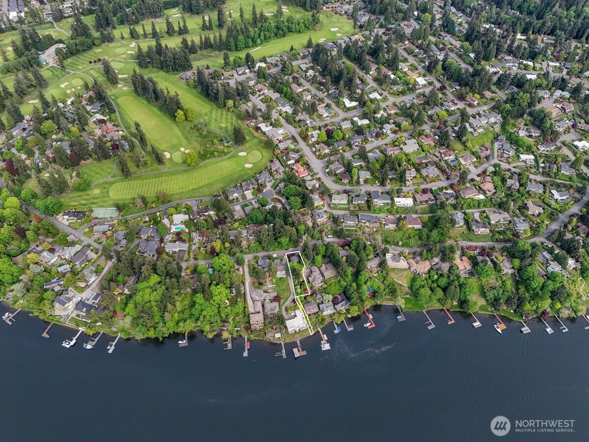 16015 Inglewood Road NE