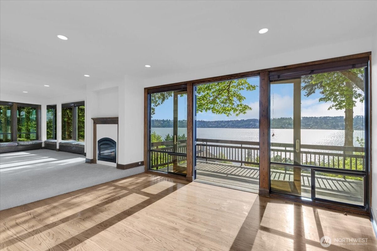 16015 Inglewood Road NE