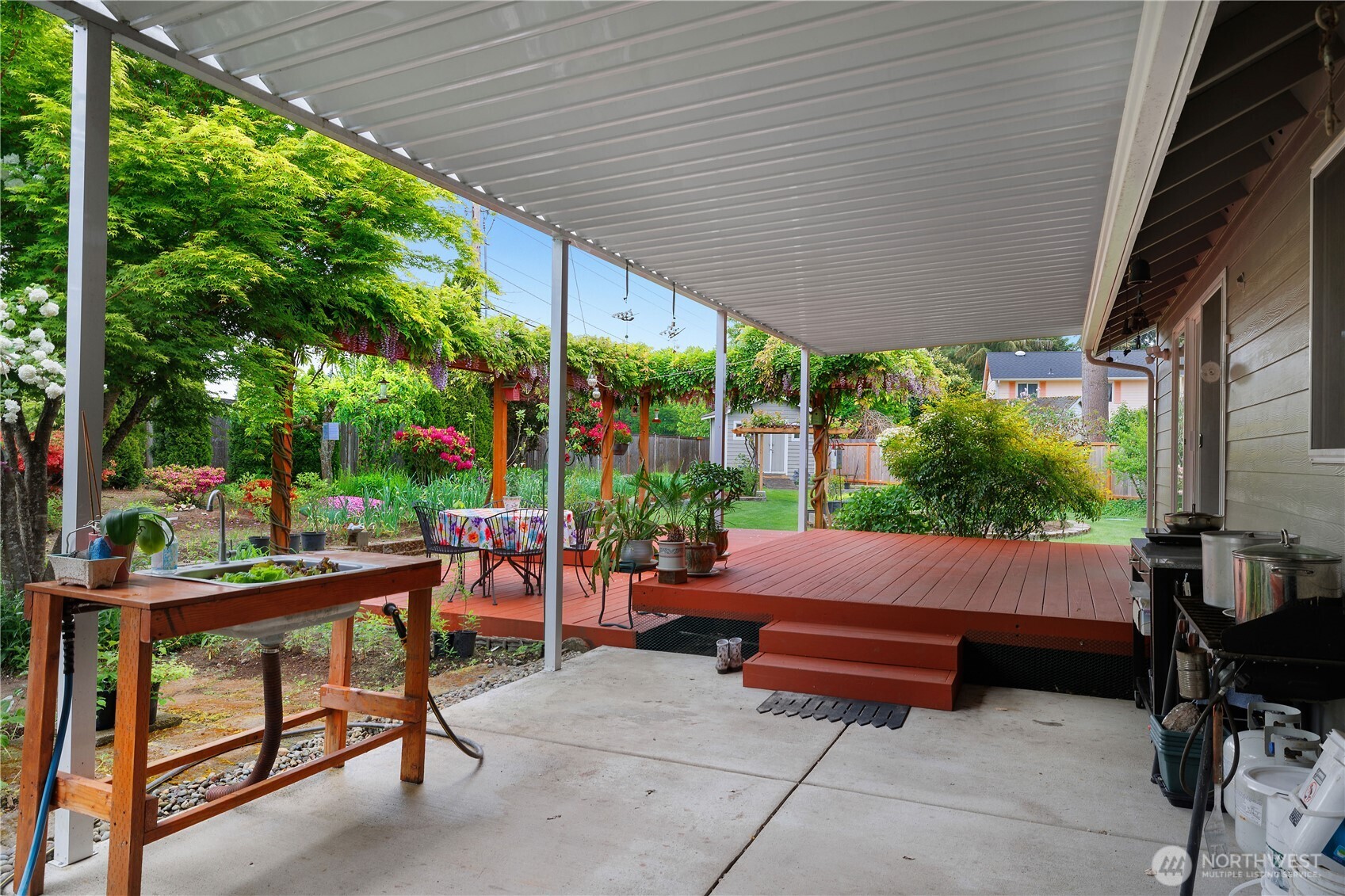 8004 Mountain Aire Court SE