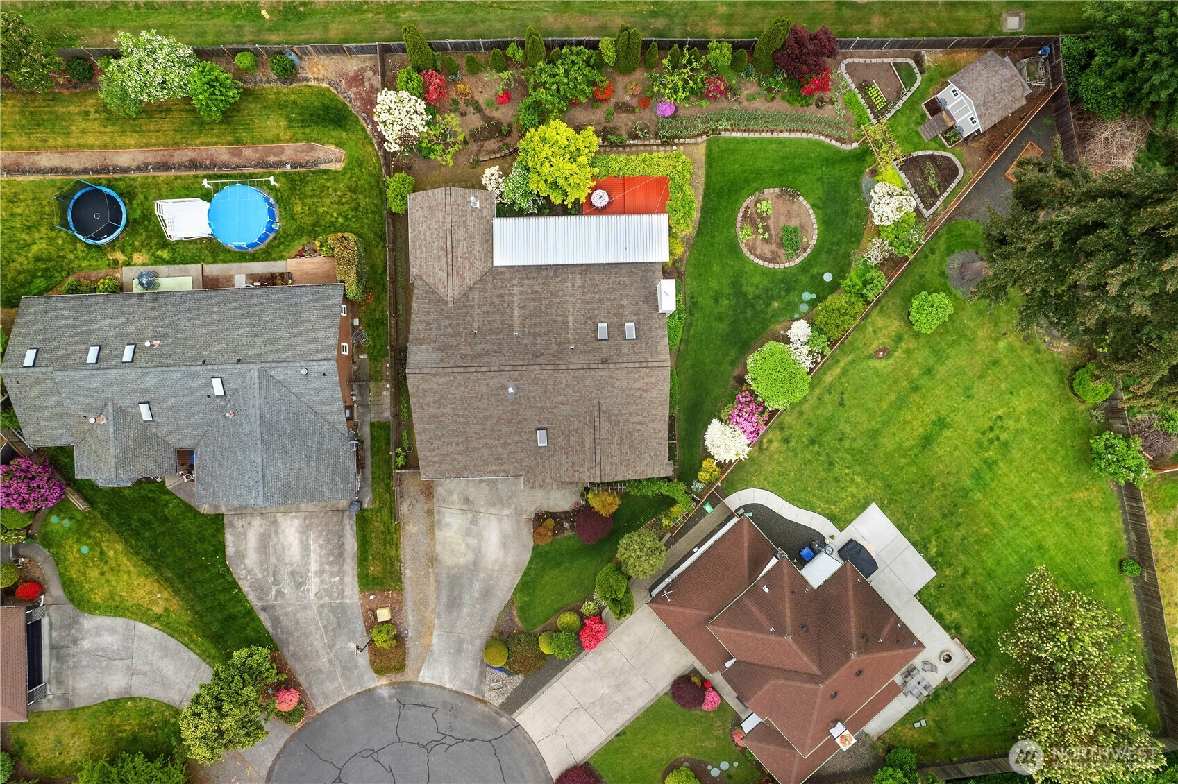 8004 Mountain Aire Court SE