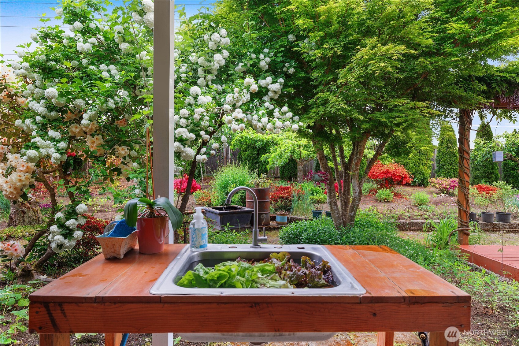 8004 Mountain Aire Court SE