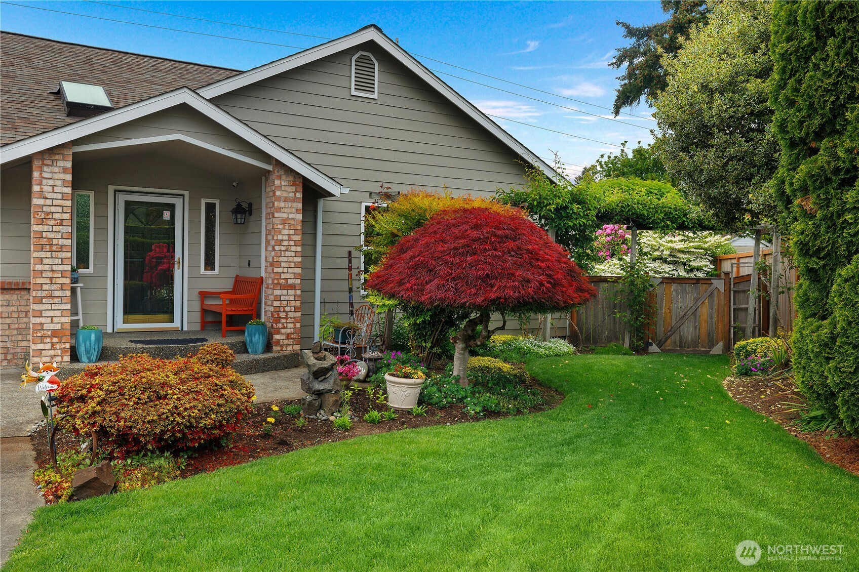 8004 Mountain Aire Court SE