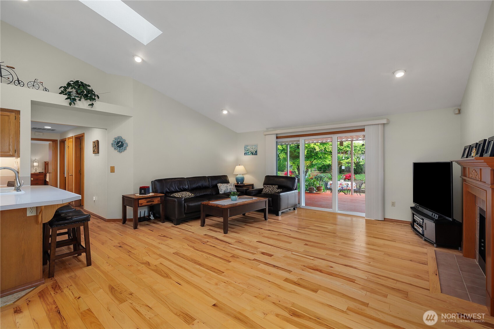 8004 Mountain Aire Court SE