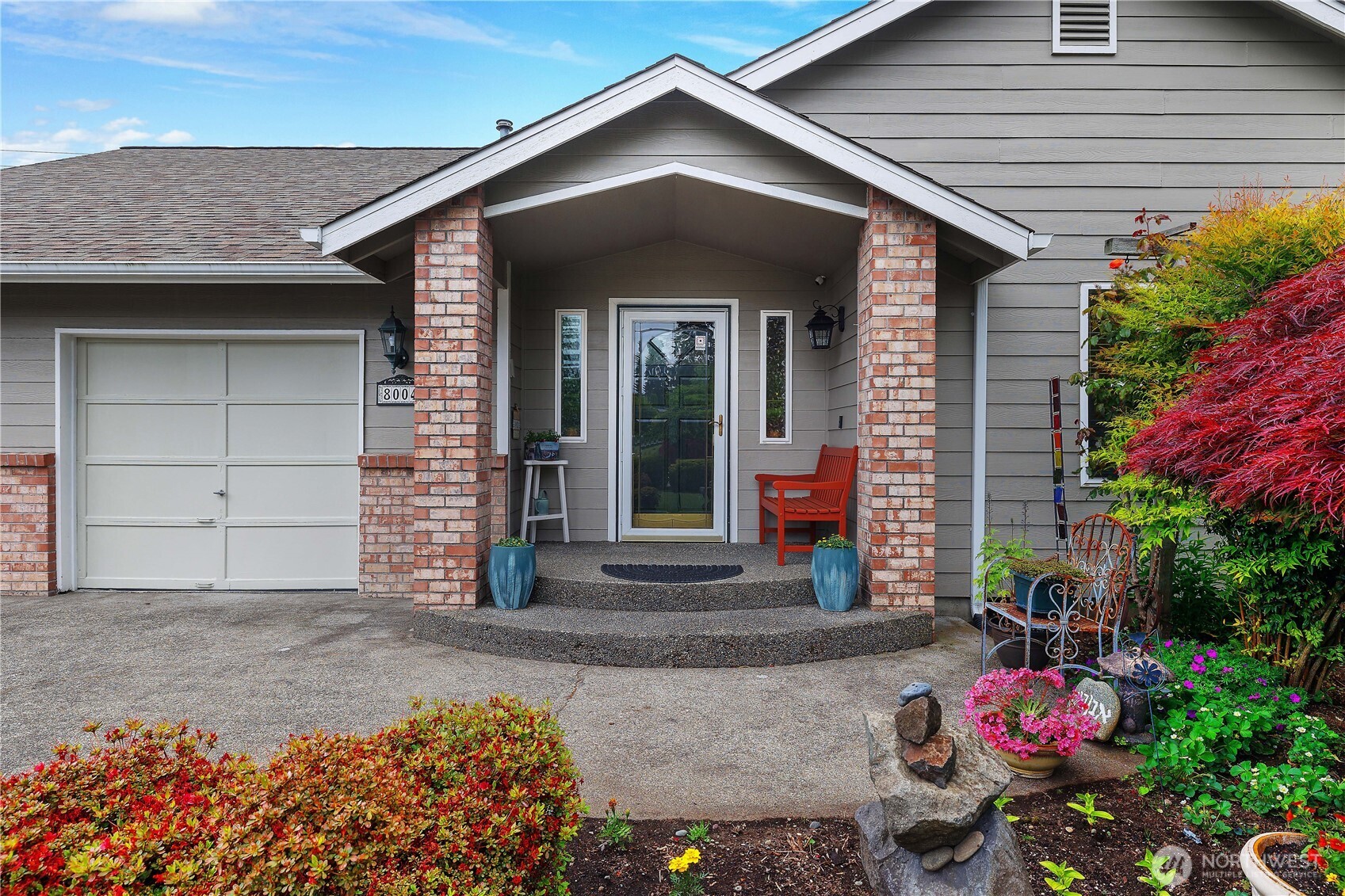 8004 Mountain Aire Court SE