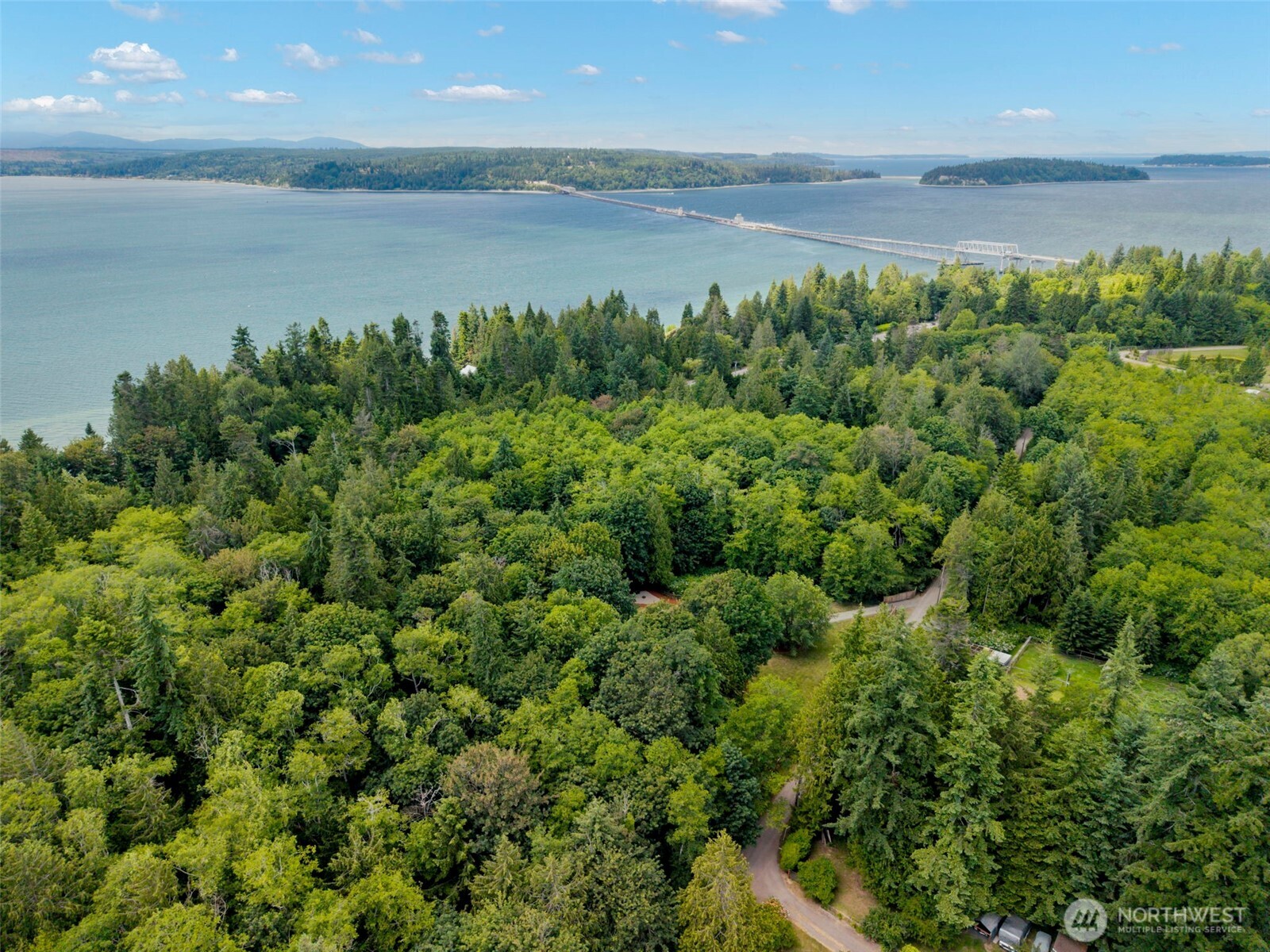 31199 Laughing Dog Avenue NE