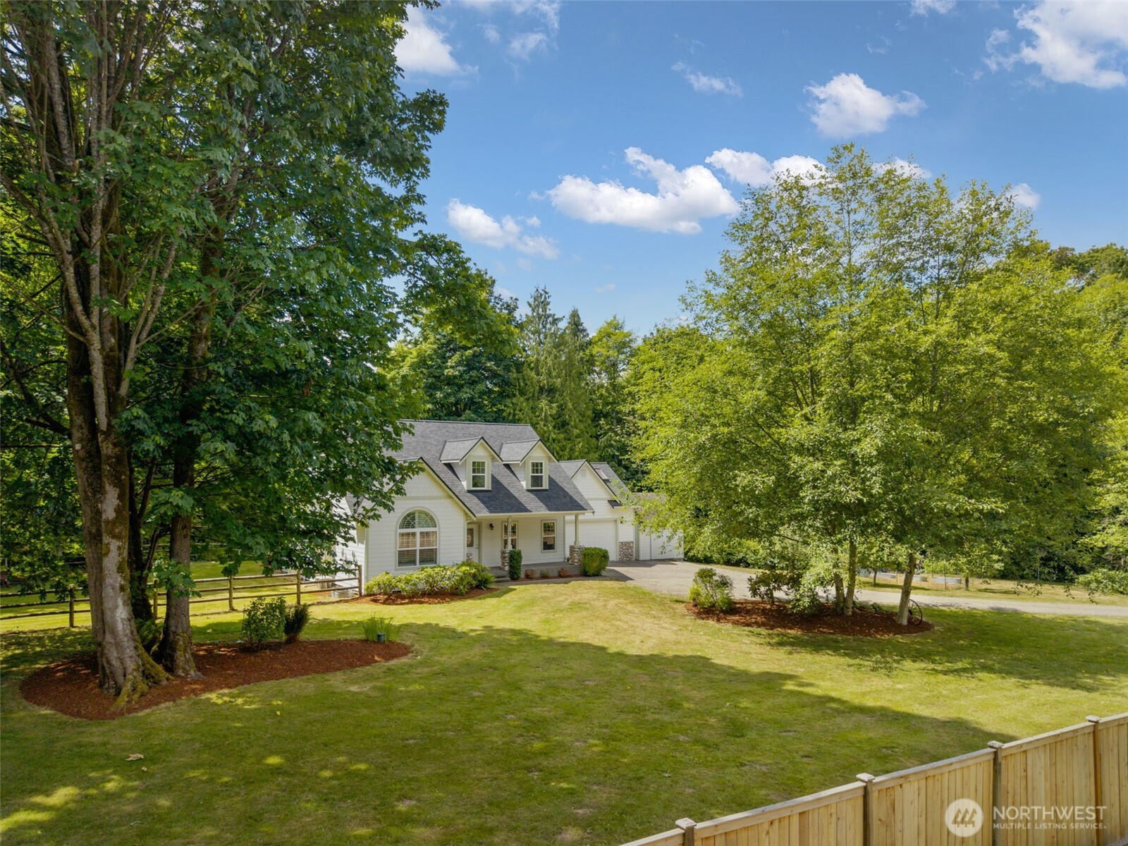 31199 Laughing Dog Avenue NE