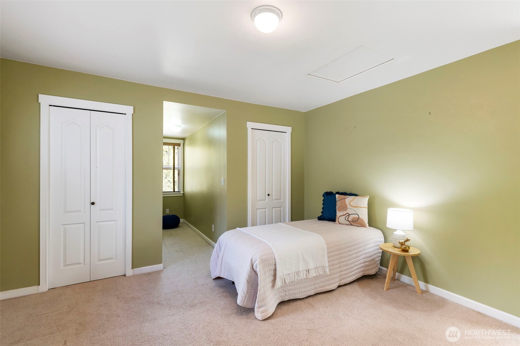 31199 Laughing Dog Avenue NE