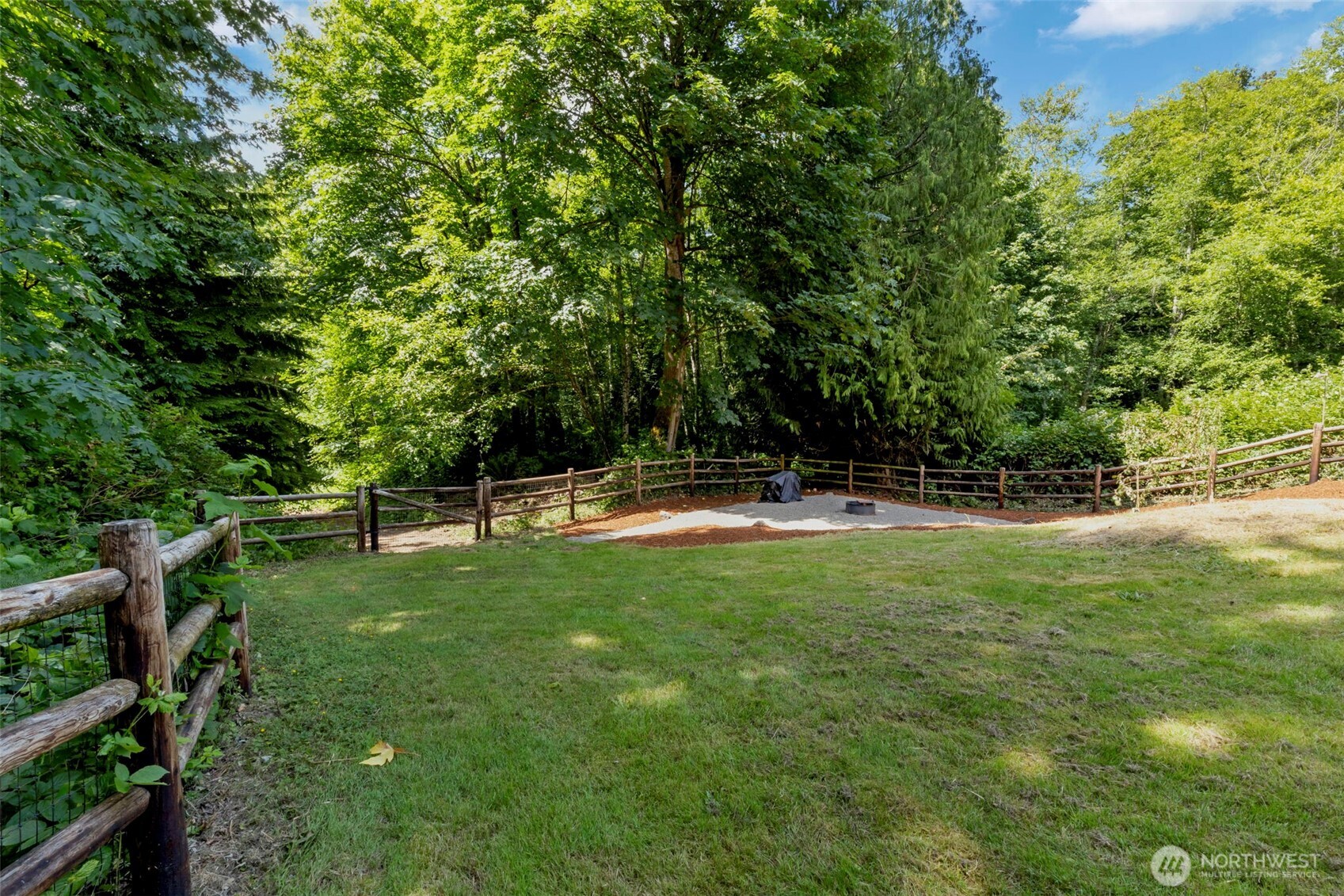 31199 Laughing Dog Avenue NE