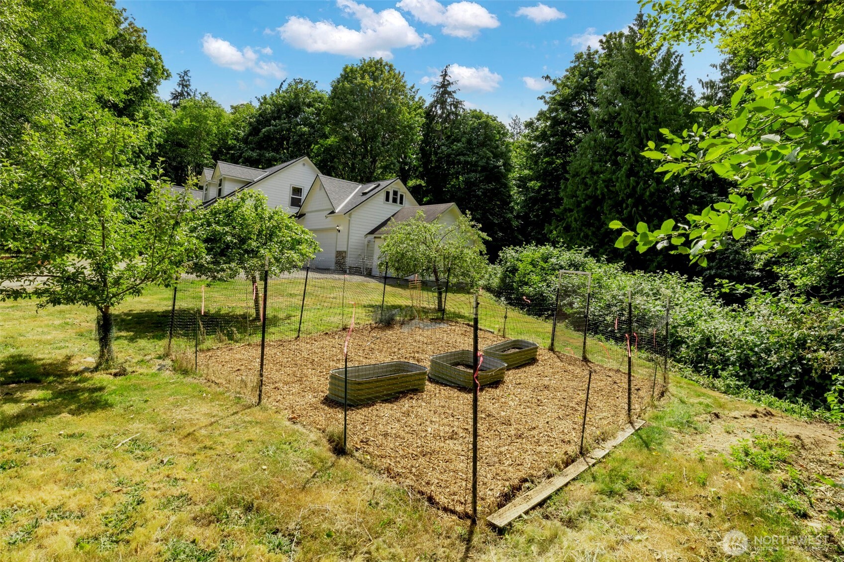 31199 Laughing Dog Avenue NE