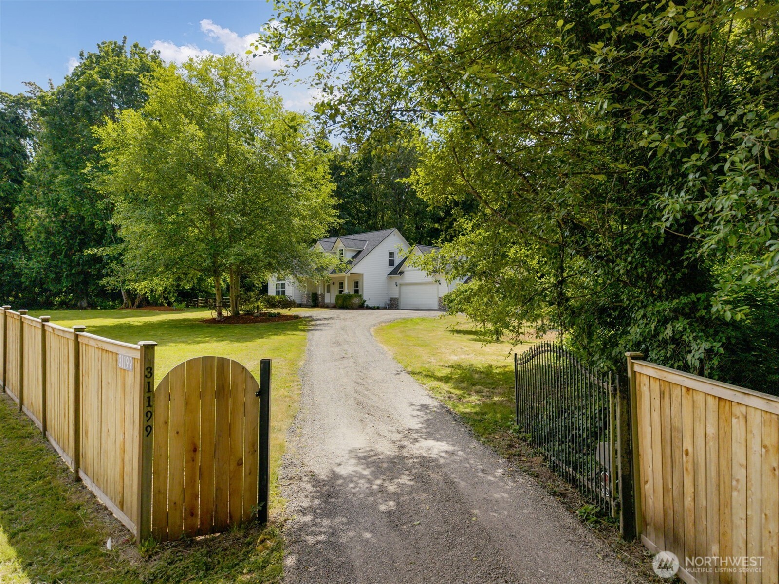 31199 Laughing Dog Avenue NE