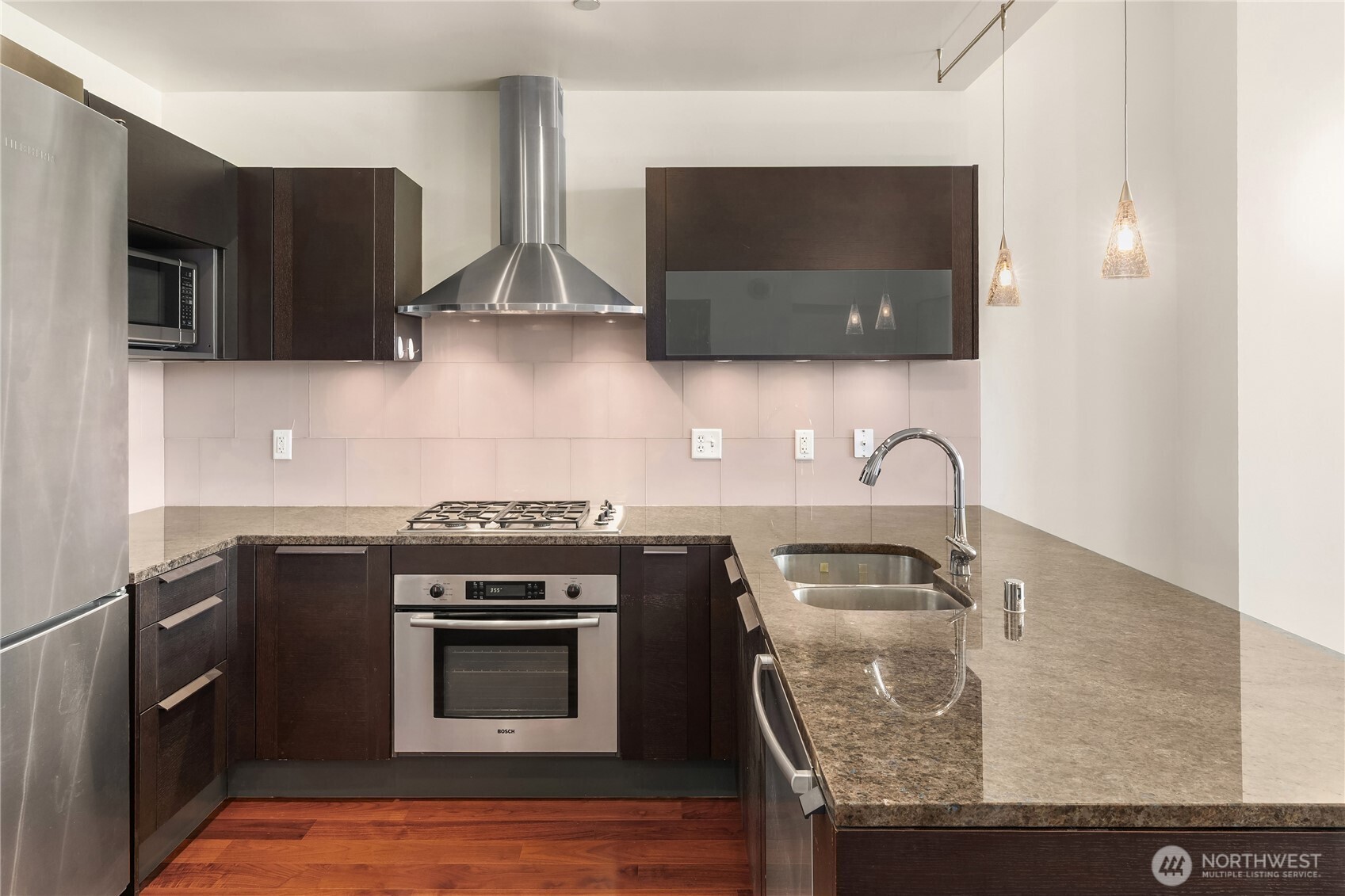 737 Olive Way Unit: 2704