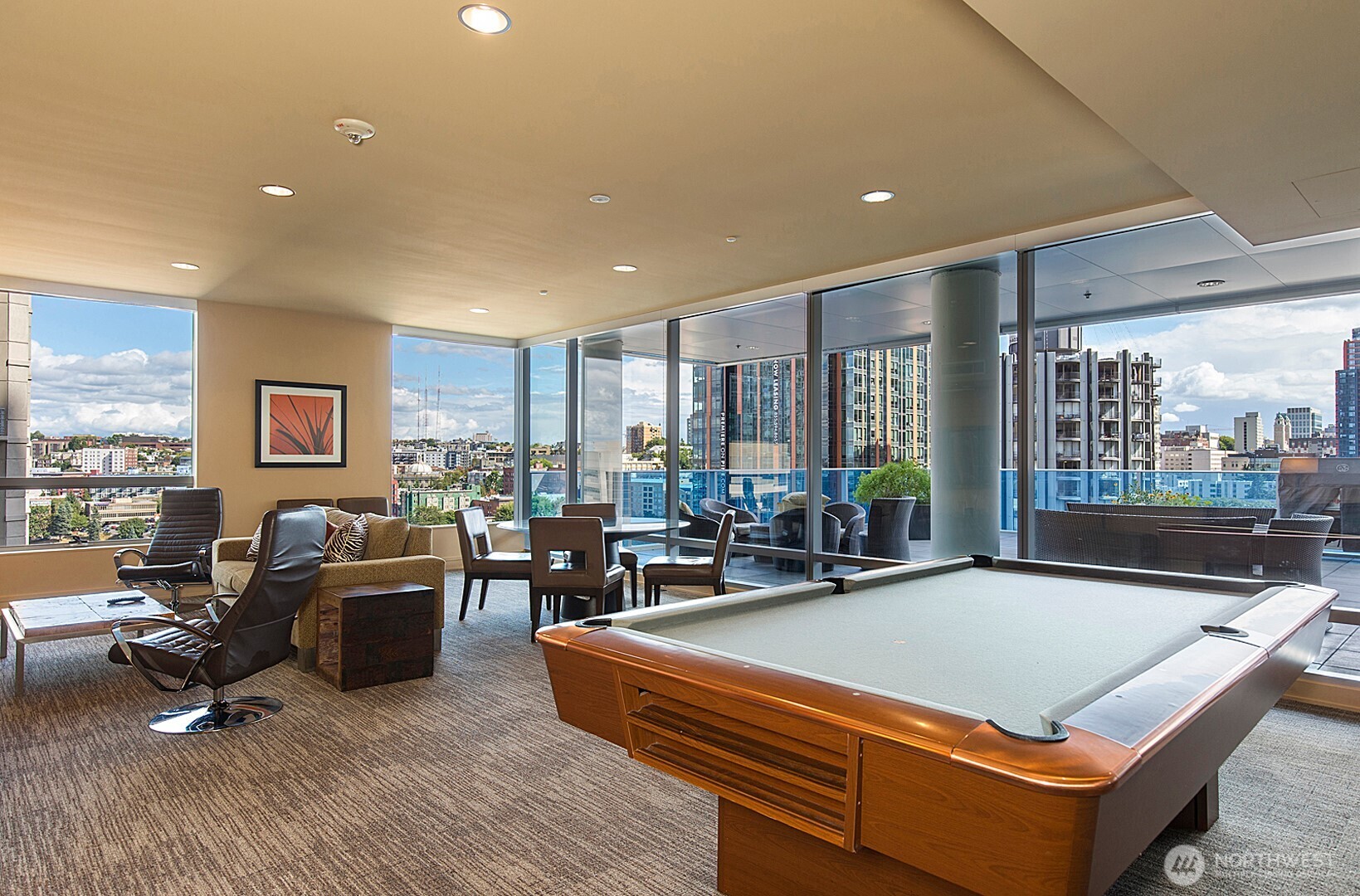 737 Olive Way Unit: 2704