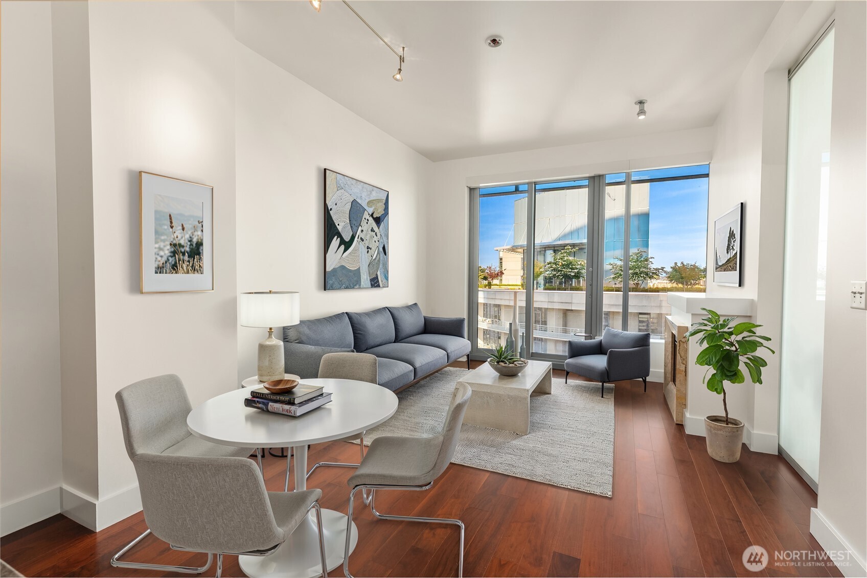 737 Olive Way Unit: 2704