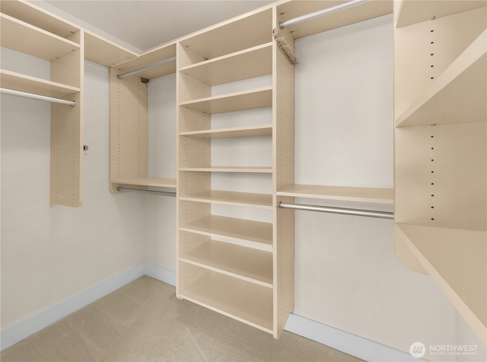 737 Olive Way Unit: 2704