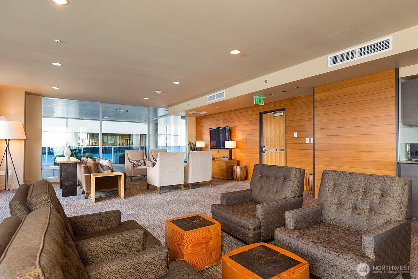 737 Olive Way Unit: 2704