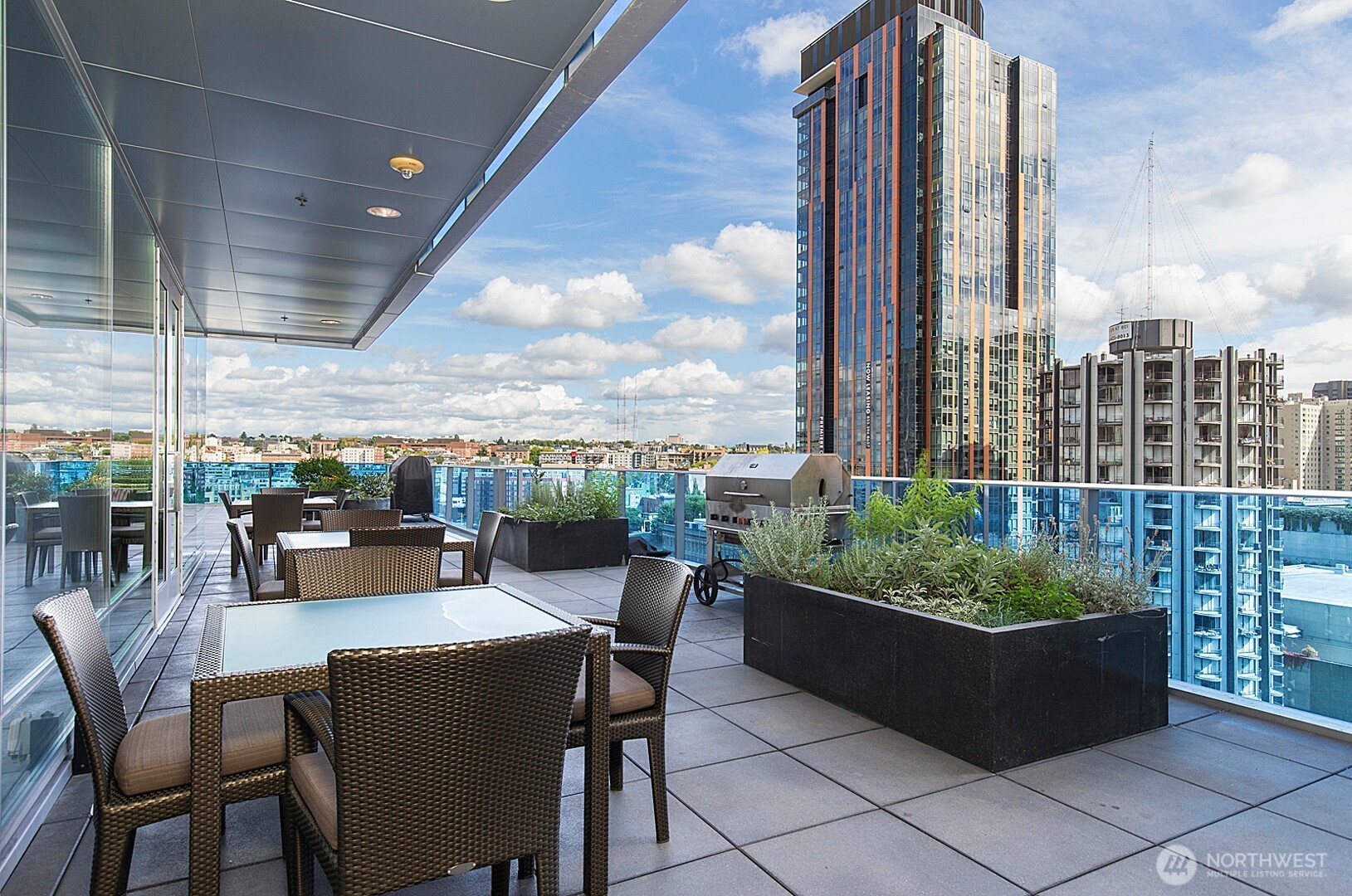 737 Olive Way Unit: 2704