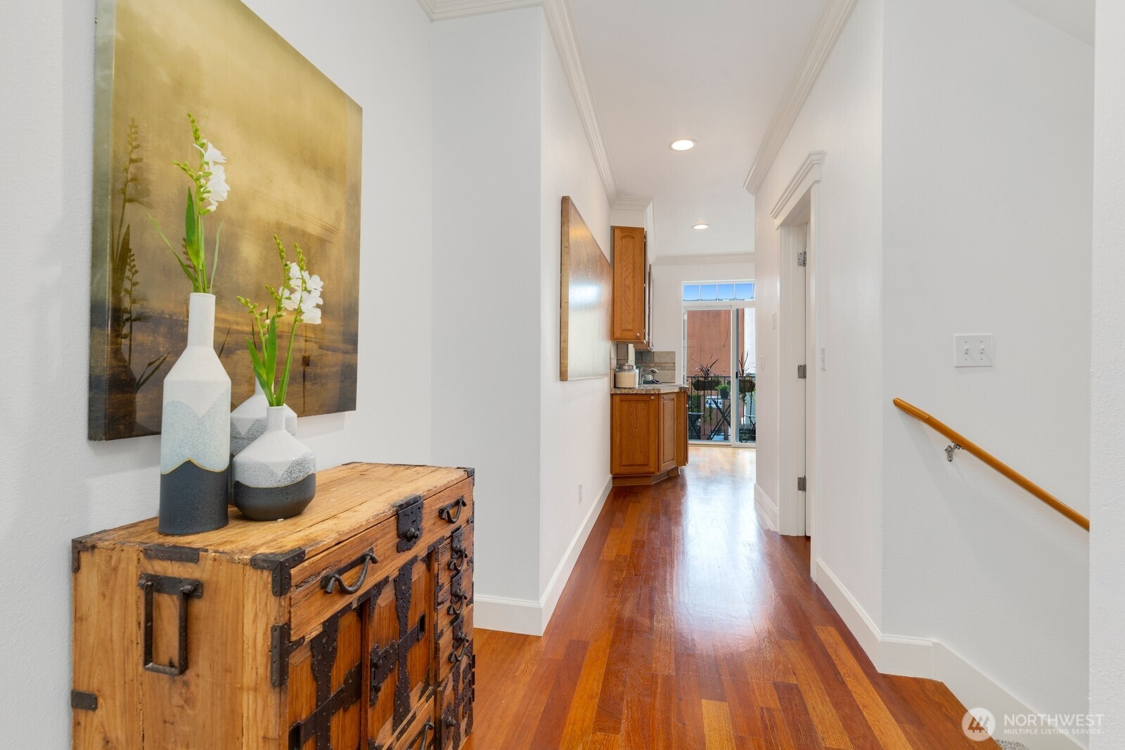 335 16th Avenue E Unit: B