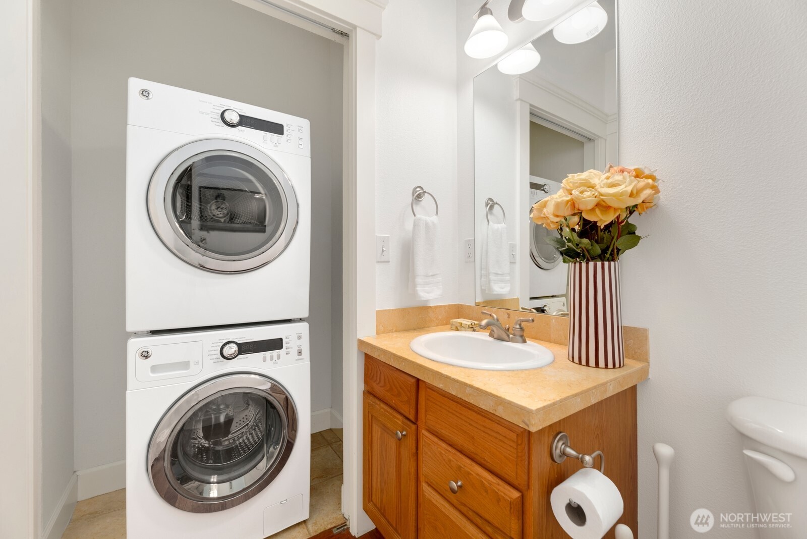 335 16th Avenue E Unit: B