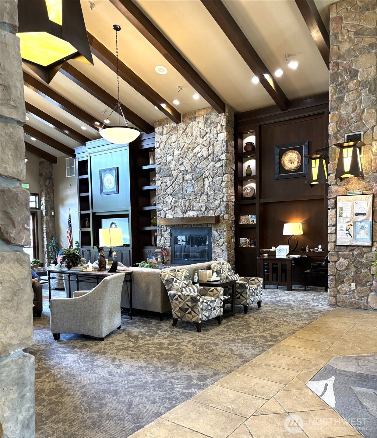 8025 Columbia Way NE