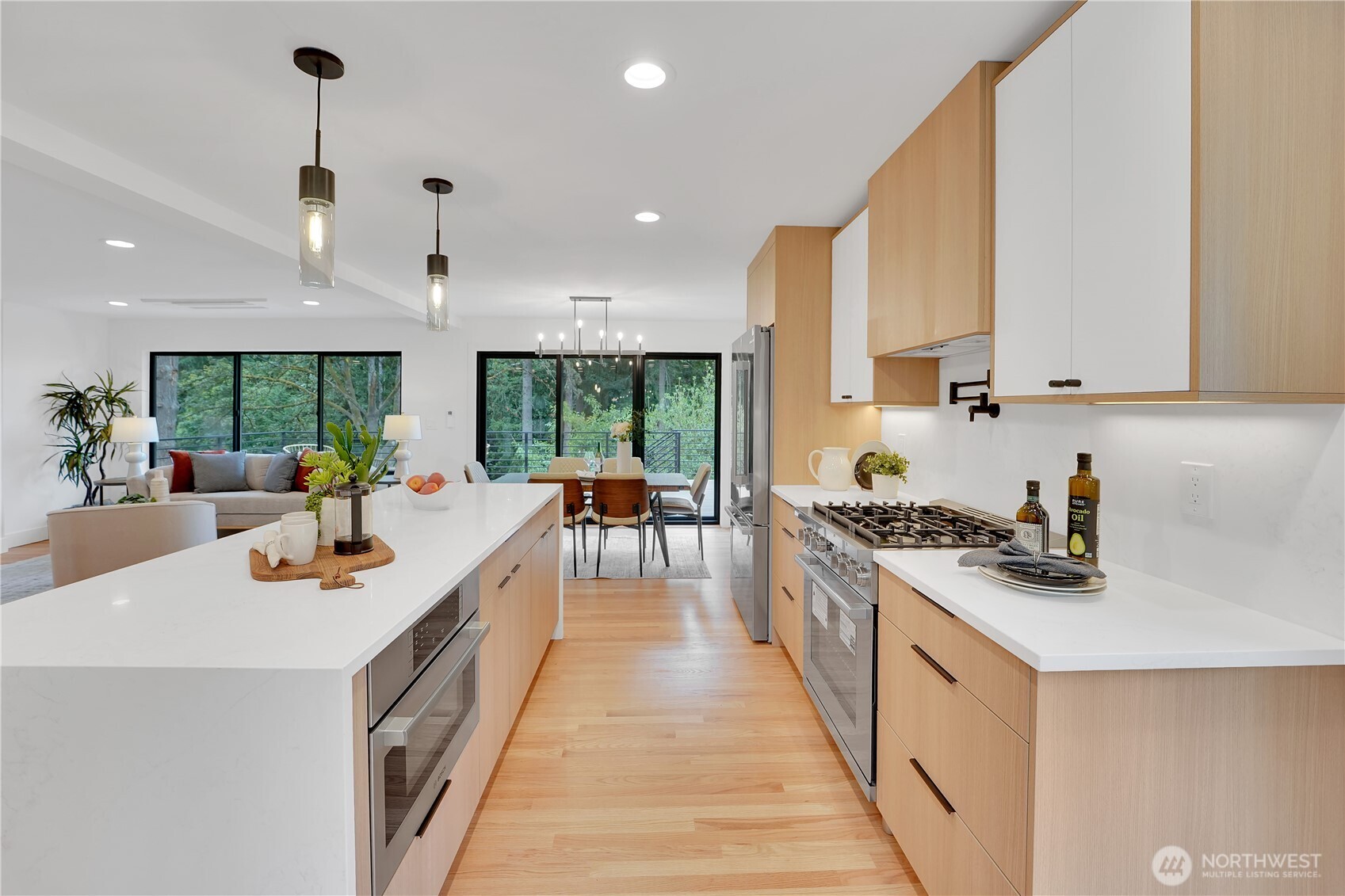 12534 22nd Avenue NE