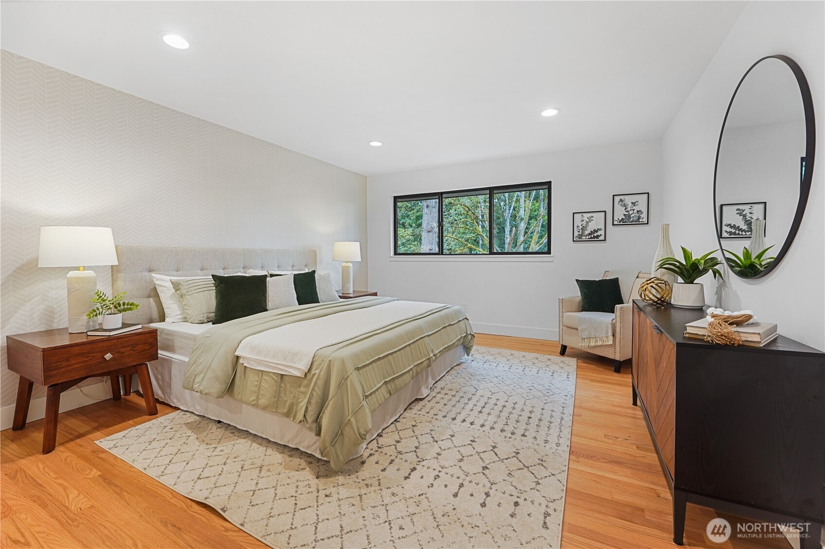 12534 22nd Avenue NE