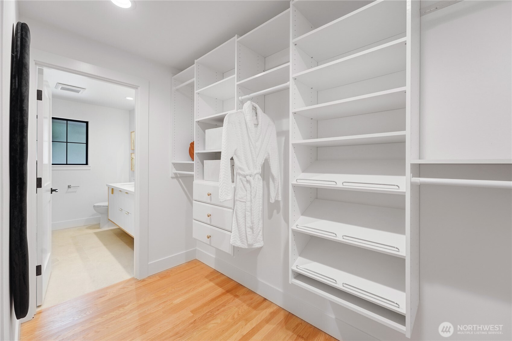 12534 22nd Avenue NE