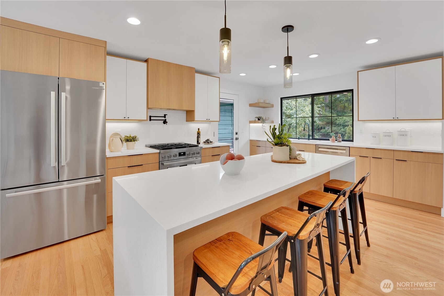 12534 22nd Avenue NE