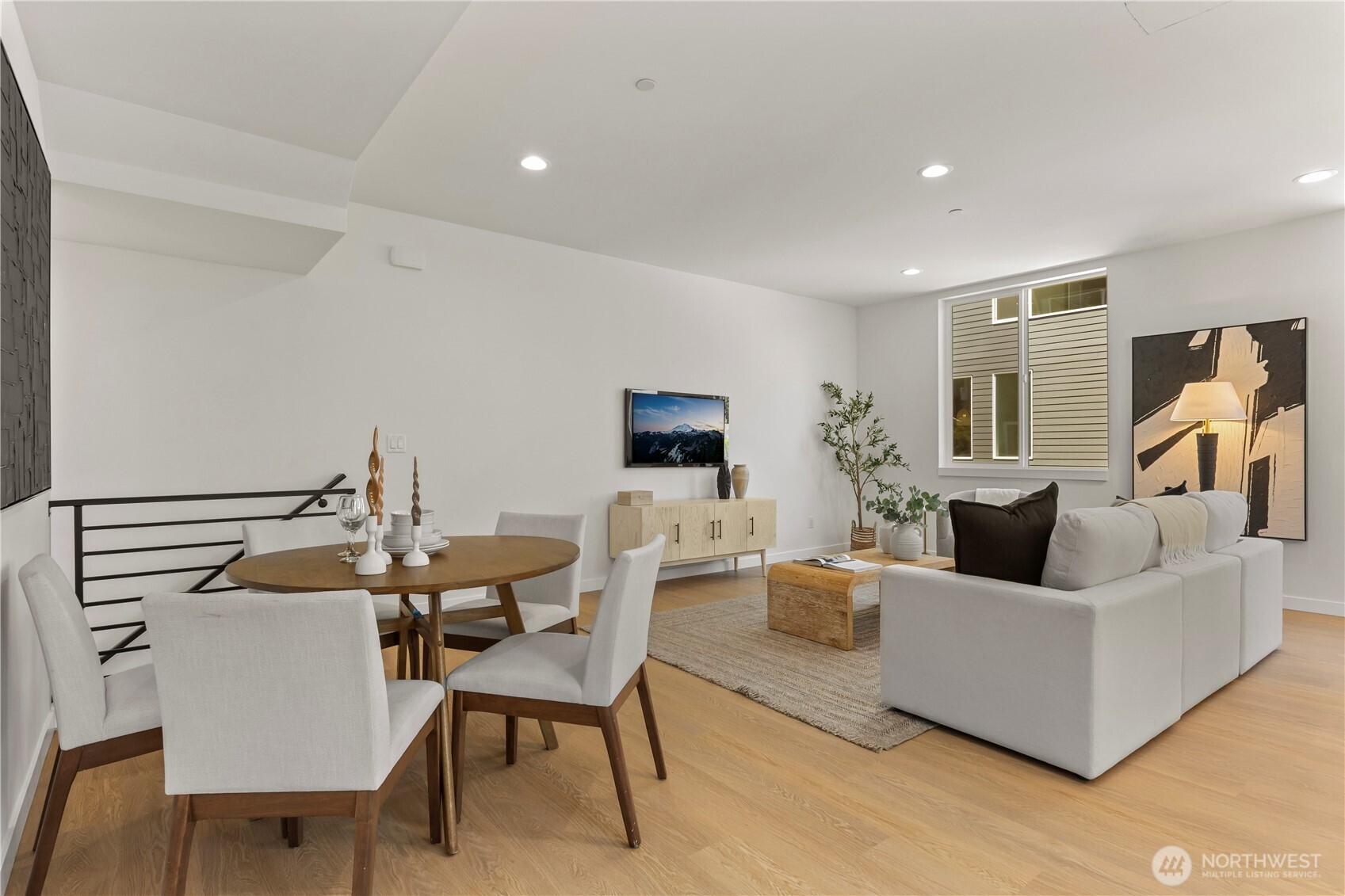 1913 B N 120th Street