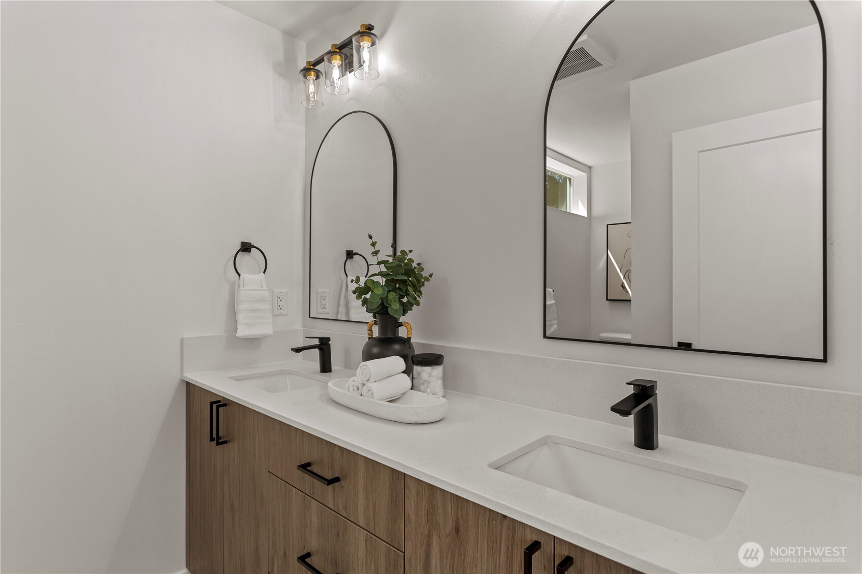 1913 B N 120th Street