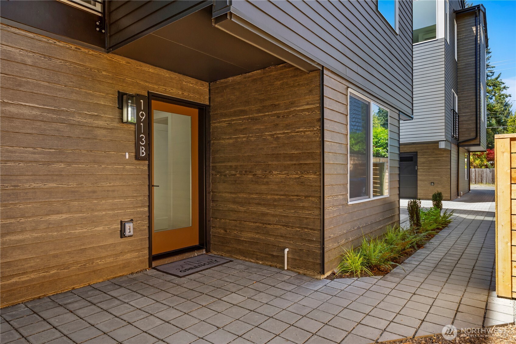 1913 B N 120th Street