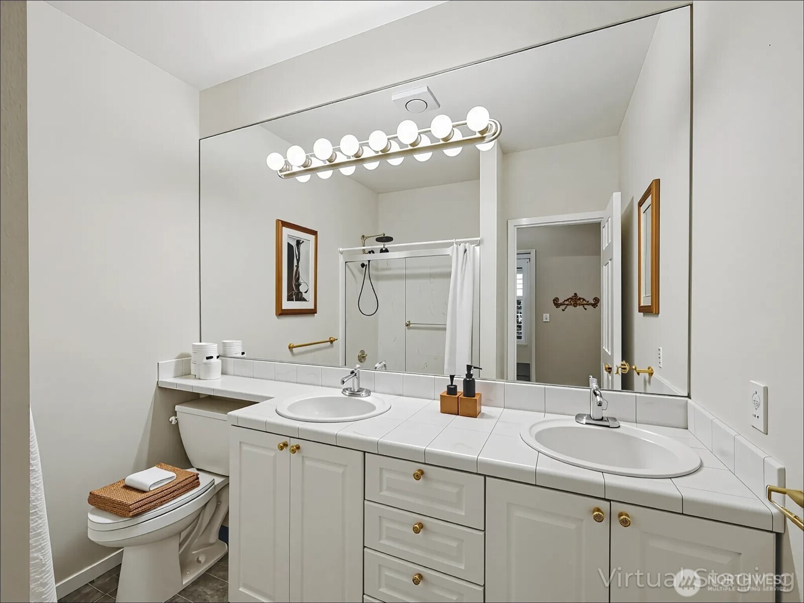 12712 Admiralty Way Unit: A104
