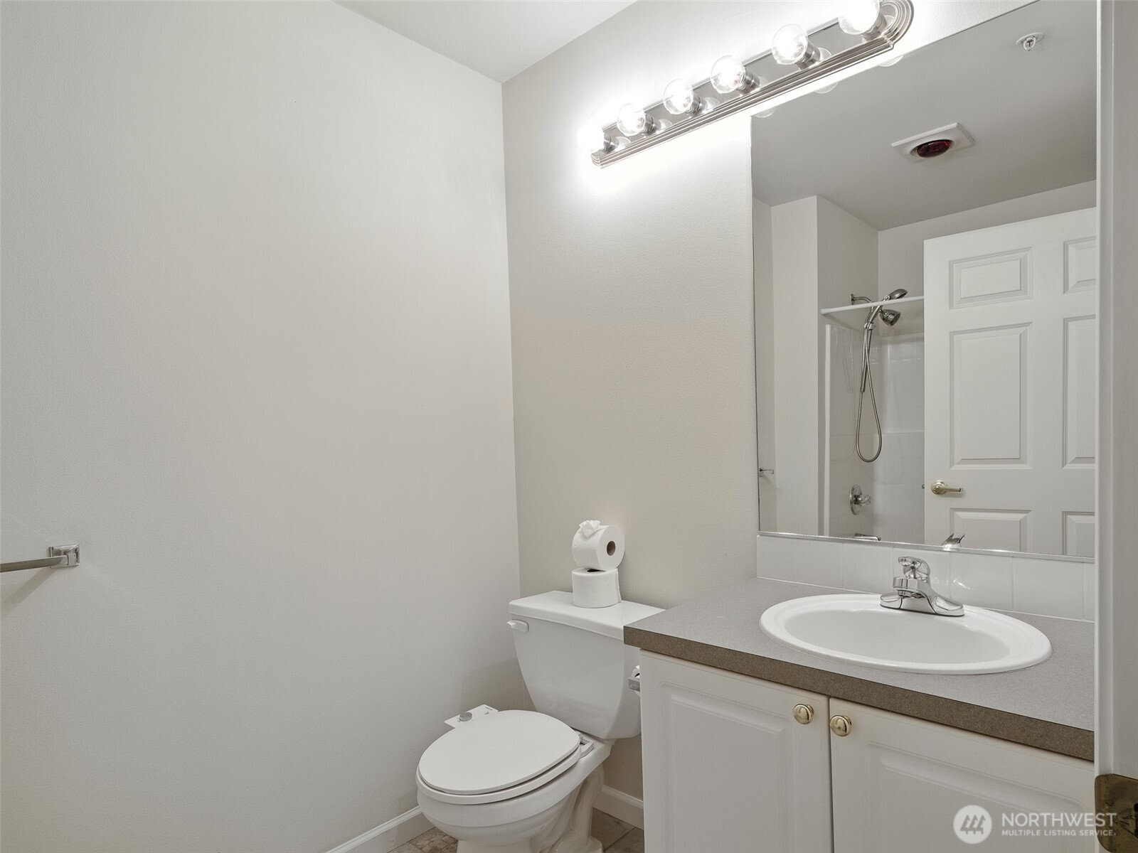 12712 Admiralty Way Unit: A104