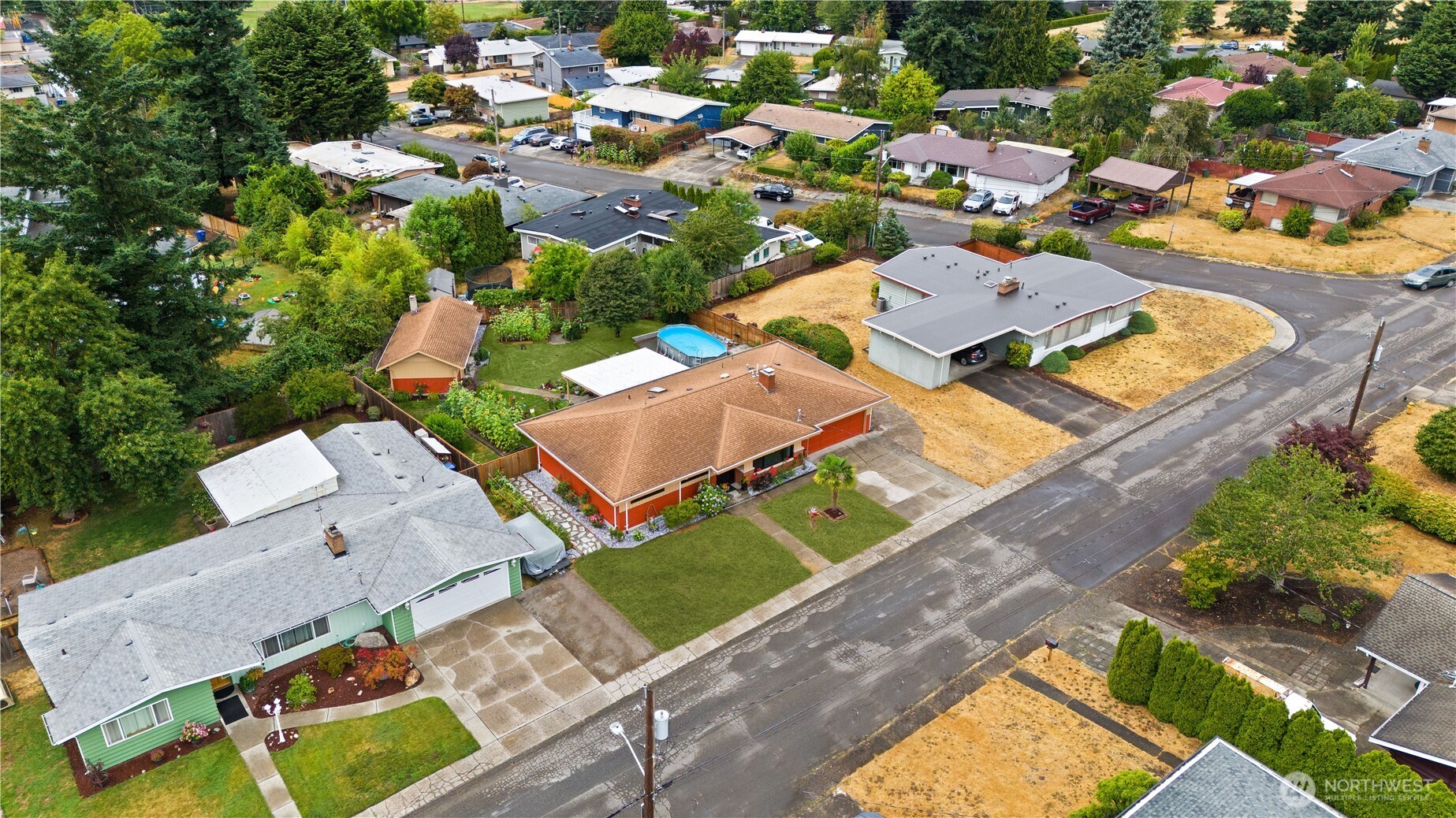 813 Jefferson Avenue NE