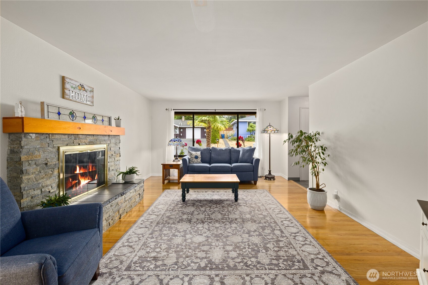 813 Jefferson Avenue NE