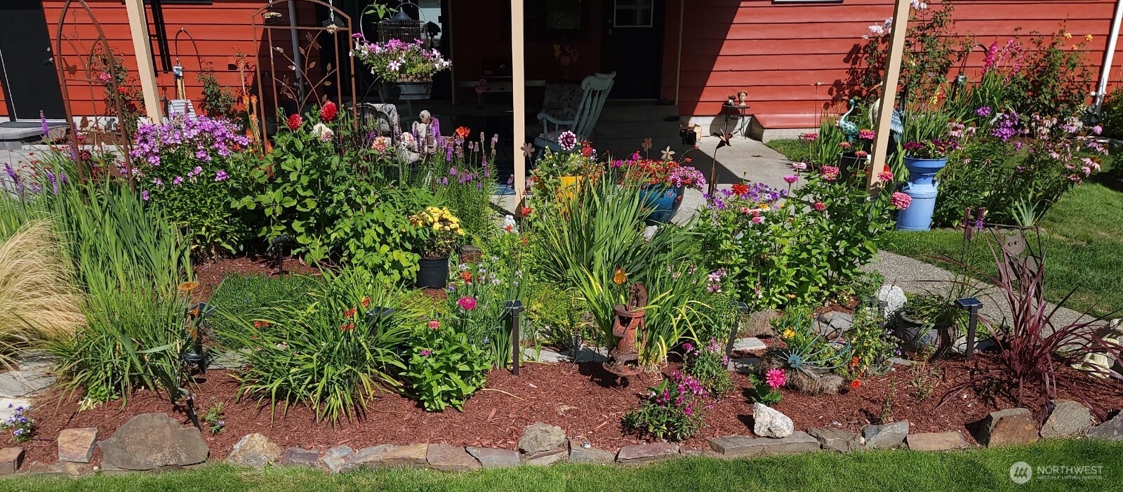 813 Jefferson Avenue NE